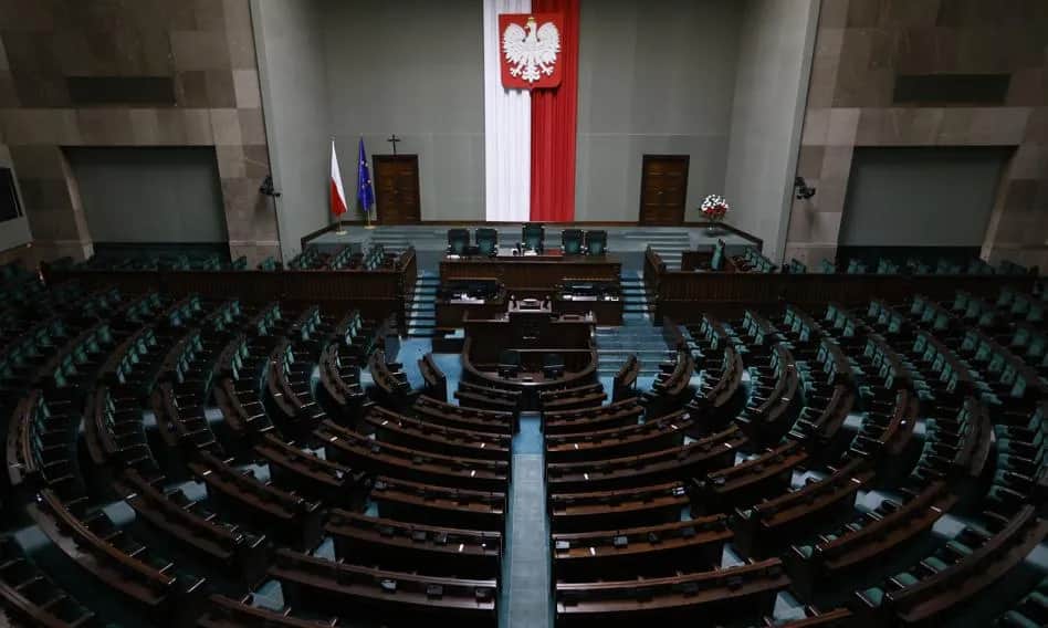 Kiedy pierwsze posiedzenie sejmu po wyborach? Ważne informacje i daty